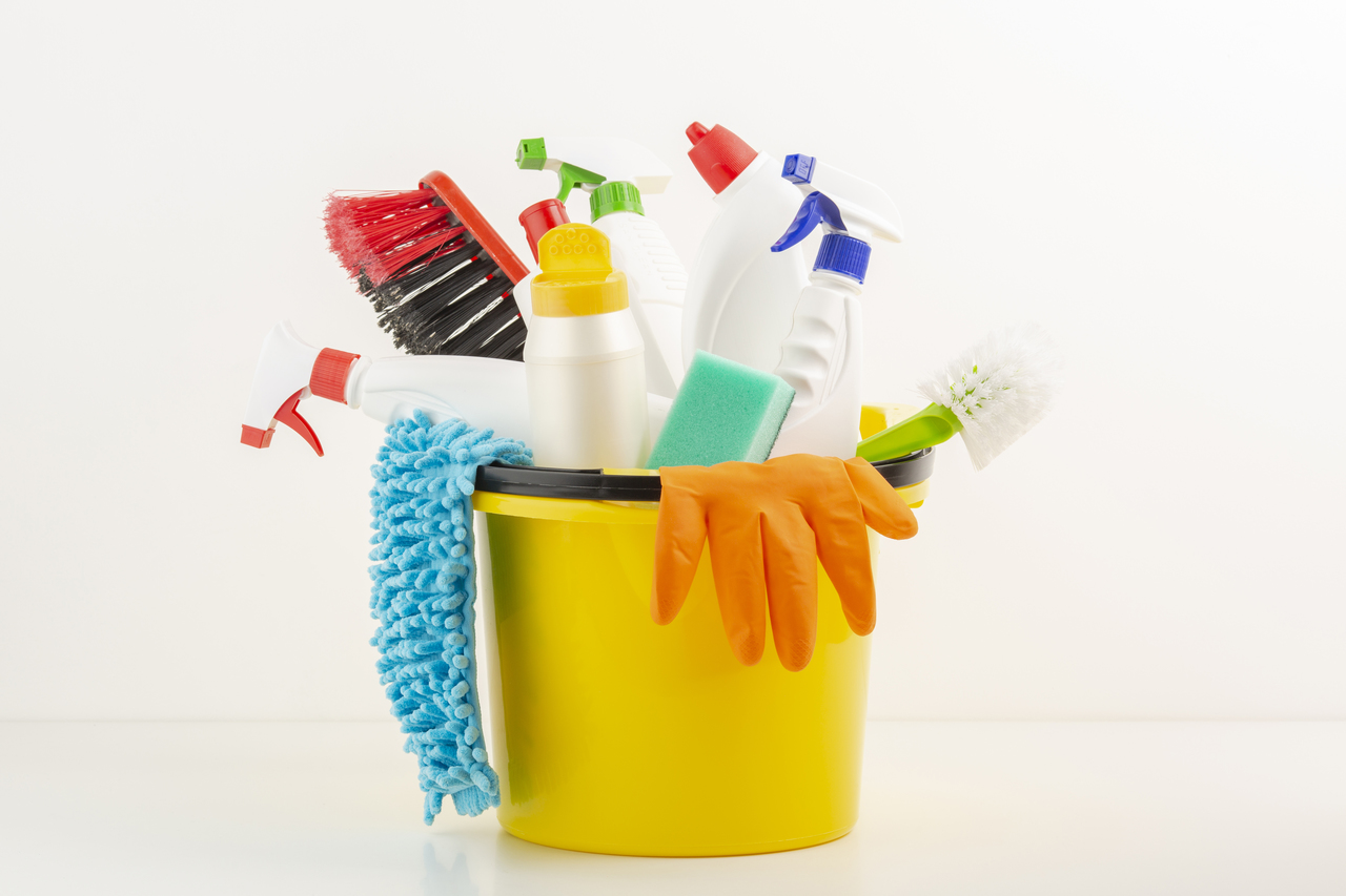 Different tools used for cleaning